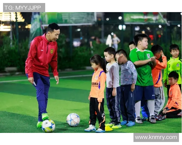 重温经典记忆聚焦昔日风靡一时的FC足球球星们的辉煌瞬间